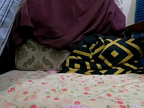 DhakaBabe online show from March 7, 7:11 pm