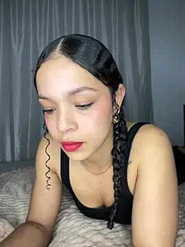 Yasmin777  online show from November 26, 11:28 pm