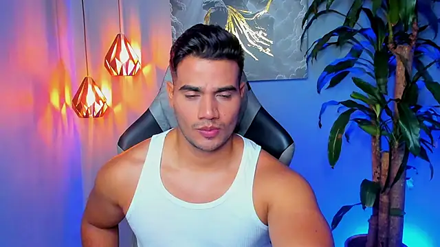 AndresR3 online show from November 16, 11:43 pm