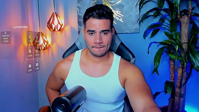 AndresR3 online show from November 29, 1:19 am