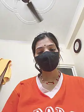Snapshot of Princess_payal chatting on May 15, 8:27 pm Princess payal online show from May 15, 8:27 pm