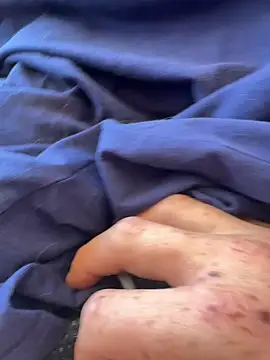 Snapshot of Chris2201hdb chatting on March 14, 6:46 pm Chris2201hdb online show from March 14, 6:46 pm