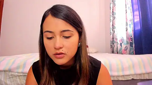 Ana  Pink online show from May 10, 4:23 pm