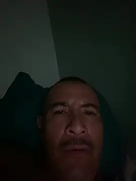 Snapshot of Chillo956 chatting on August 5, 2:14 am Chillo956 online show from August 5, 2:14 am