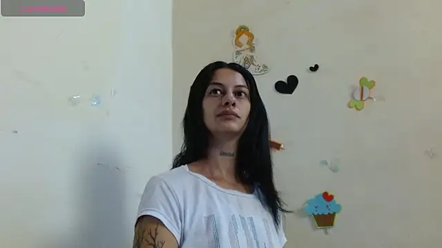 Snapshot of Akasha001 chatting on November 19, 12:38 pm Akasha001 online show from November 19, 12:38 pm