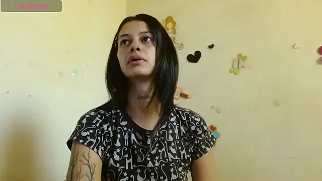 Snapshot of Akasha001 chatting on November 22, 2:16 pm Akasha001 online show from November 22, 2:16 pm