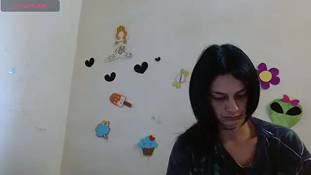 Snapshot of Akasha001 chatting on November 23, 4:07 pm Akasha001 online show from November 23, 4:07 pm