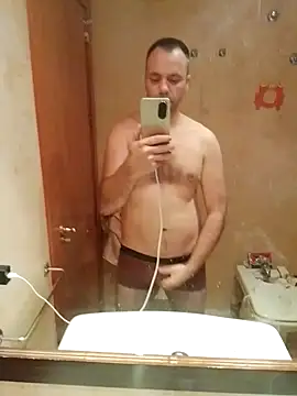 manchego85 online show from October 29, 5:04 pm