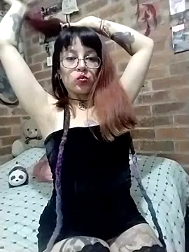 Snapshot of _Alaskamisa chatting on October 31, 10:33 pm Alaskamisa online show from October 31, 10:33 pm