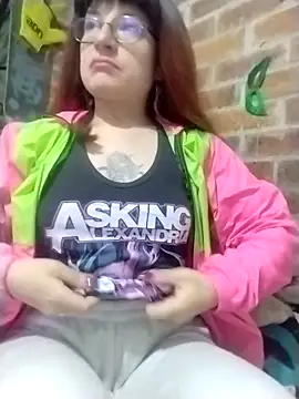 Snapshot of _Alaskamisa chatting on November 13, 1:15 am Alaskamisa online show from November 13, 1:15 am