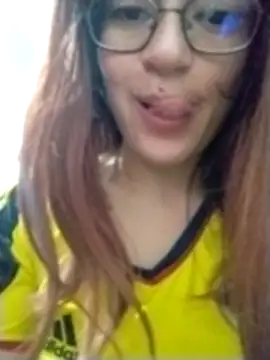 Snapshot of _Alaskamisa chatting on November 16, 6:08 am Alaskamisa online show from November 16, 6:08 am