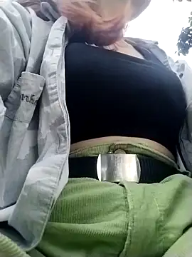 Snapshot of _Alaskamisa chatting on November 27, 10:23 pm Alaskamisa online show from November 27, 10:23 pm