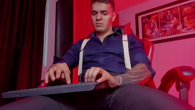 ALPHA DOMINUS  online show from March 10, 4:06 am