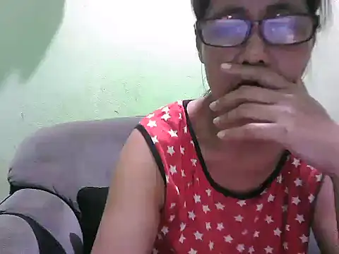 HotLadyPinay32 online show from June 4, 11:49 am