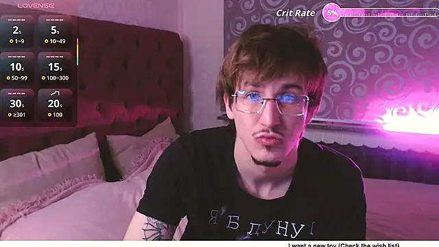 KiskaKurt online show from November 20, 1:50 am