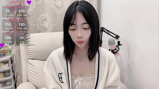 tuantuanle online show from April 27, 3:43 pm
