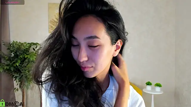 FlirtyAura online show from April 30, 3:46 am