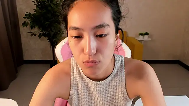 FlirtyAura online show from July 10, 3:55 am