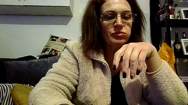 RubyyRosee online show from January 7, 9:28 pm