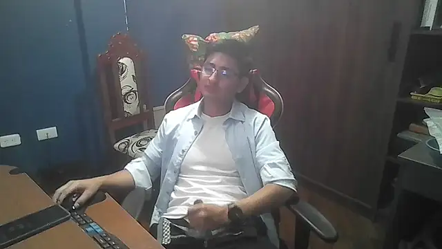 Snapshot of SVGUSSV chatting on September 11, 11:38 pm SVGUSSV online show from September 11, 11:38 pm