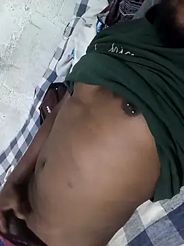 Snapshot of tamilgaybottoms chatting on November 15, 1:03 am tamilgaybottoms online show from November 15, 1:03 am