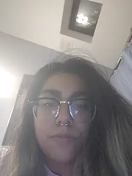 Snapshot of Lovelyrainn chatting on November 23, 11:43 am Lovelyrainn online show from November 23, 11:43 am