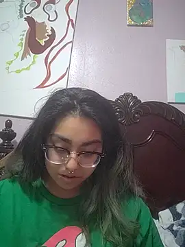 Snapshot of Lovelyrainn chatting on November 29, 11:24 am Lovelyrainn online show from November 29, 11:24 am