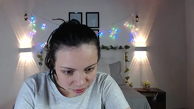 Megan 05  online show from May 1, 6:56 pm