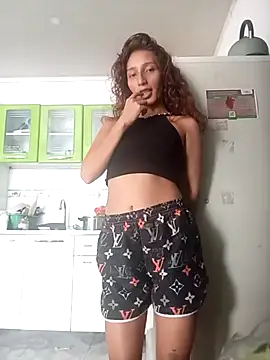 amelie sex online show from December 20, 6:48 pm