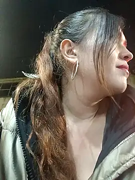 miss berlyn online show from December 5, 2:31 am