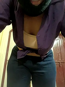 Snapshot of maya_telugu_22 chatting on November 11, 4:18 pm maya telugu 22 online show from November 11, 4:18 pm