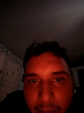 Snapshot of Hotguys111 chatting on September 14, 7:18 am Hotguys111 online show from September 14, 7:18 am