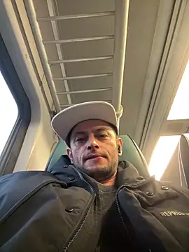 Carlosmauricio123 online show from March 8, 12:53 pm