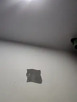 Megara 25 online show from February 3, 8:47 pm