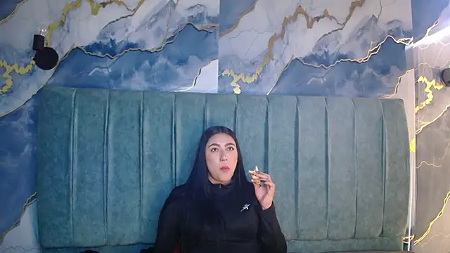 Snapshot of Megara_25 chatting on July 15, 2:33 pm Megara 25 online show from July 15, 2:33 pm