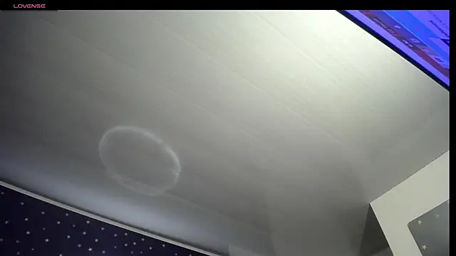 Snapshot of Megara_25 chatting on July 17, 11:50 am Megara 25 online show from July 17, 11:50 am