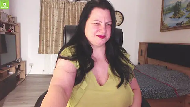 Snapshot of KendraSecrets chatting on December 5, 2:25 pm KendraSecrets online show from December 5, 2:25 pm