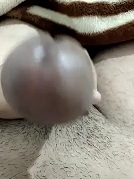 Snapshot of Zepe_12 chatting on December 15, 11:25 am Zepe 12 online show from December 15, 11:25 am