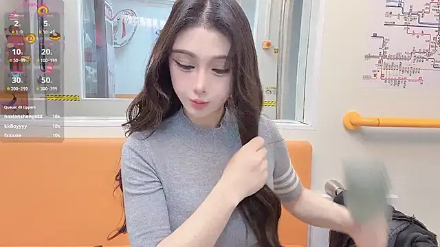 Snapshot of za-02605 chatting on October 25, 2:13 pm za-02605 online show from October 25, 2:13 pm