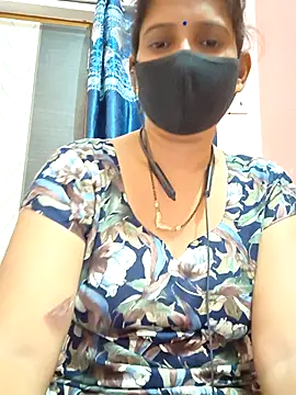 Sonalihot  online show from October 18, 1:23 pm