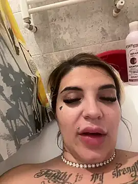 Princess-Jasmine07 online show from August 3, 7:39 pm
