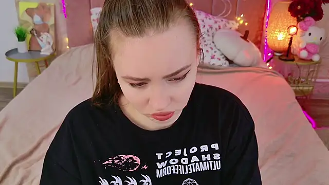 Moon  Bunny online show from February 12, 12:22 pm