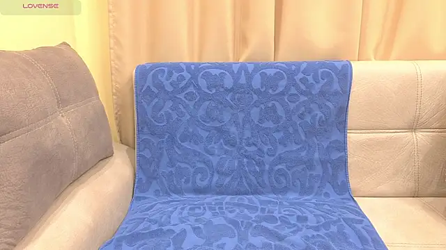 Snapshot of onebigkisss chatting on May 13, 8:55 am onebigkisss online show from May 13, 8:55 am