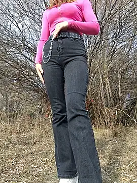 Snapshot of YOOUR_EVAA chatting on October 24, 8:55 am YOOUR EVAA online show from October 24, 8:55 am