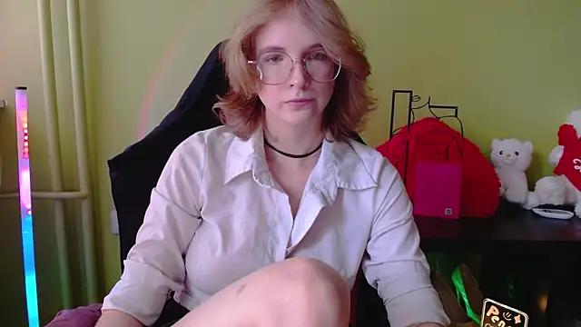 Snapshot of juicyPenny chatting on June 10, 12:37 pm juicyPenny online show from June 10, 12:37 pm