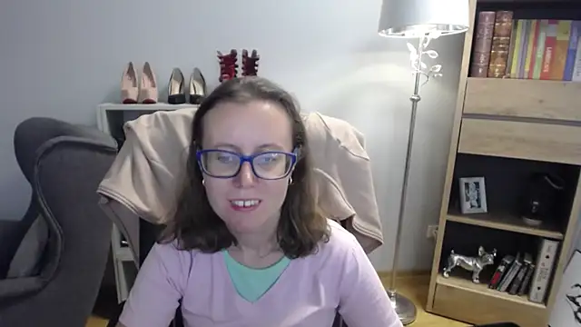 sweetxLizzy online show from September 18, 4:25 am