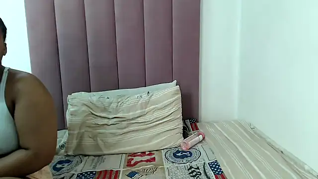 Abby 108 online show from September 12, 3:17 am