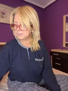 milfevapeccato online show from May 15, 4:19 am
