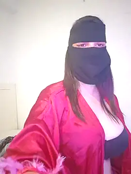 Snapshot of Lavanarabica chatting on September 25, 2:15 am Lavanarabica online show from September 25, 2:15 am