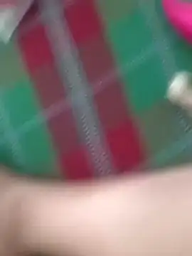 Snapshot of Slllll_Couple00 chatting on November 9, 6:33 am Slllll Couple00 online show from November 9, 6:33 am